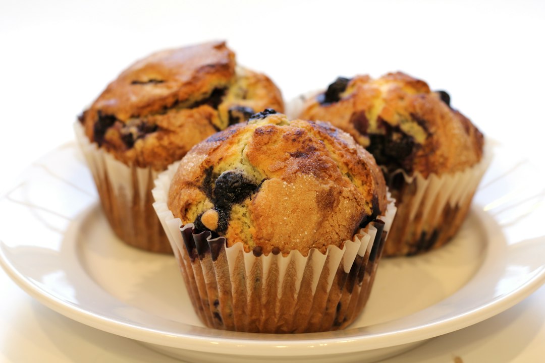 Bakery-Style Blueberry Muffins with Tender Crumbs and Golden Tops